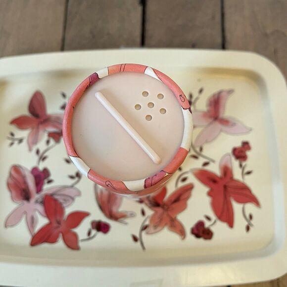 Vintage 70’s Max Factor Hypnotique Perfumed Powder English Tea Tray Butterflies - Picture 6 of 8